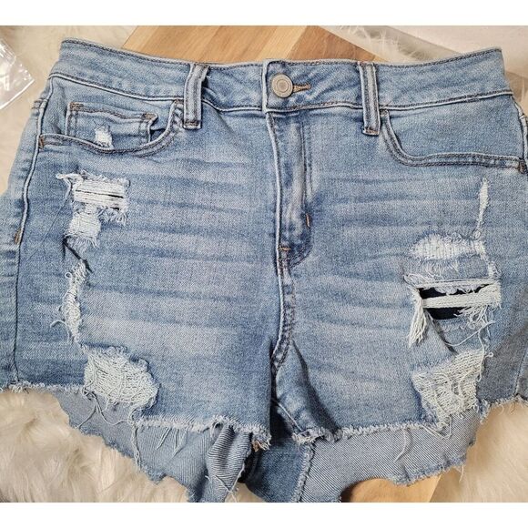 SO Good For Life Distressed Denim HIgh-Rise Shortie Size 11   30 - Picture 1 of 3